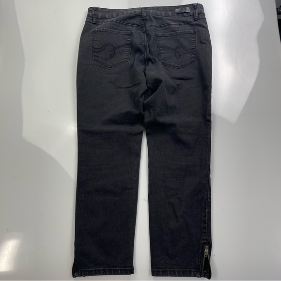 Royalty For Me woman’s jeans size 10 - Picture 3 of 4